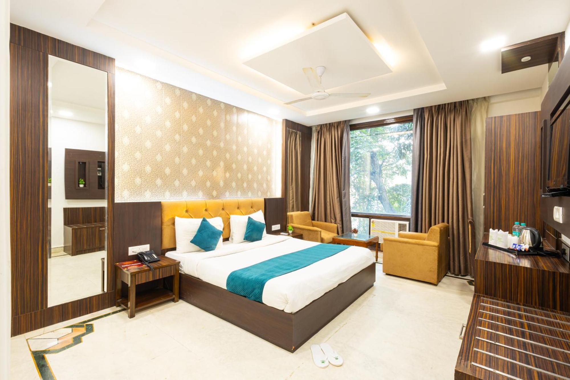 Hotel Panickers Residency - Ajmal Khan Market Near Karol Bagh Metro Delhi  Bagian luar foto