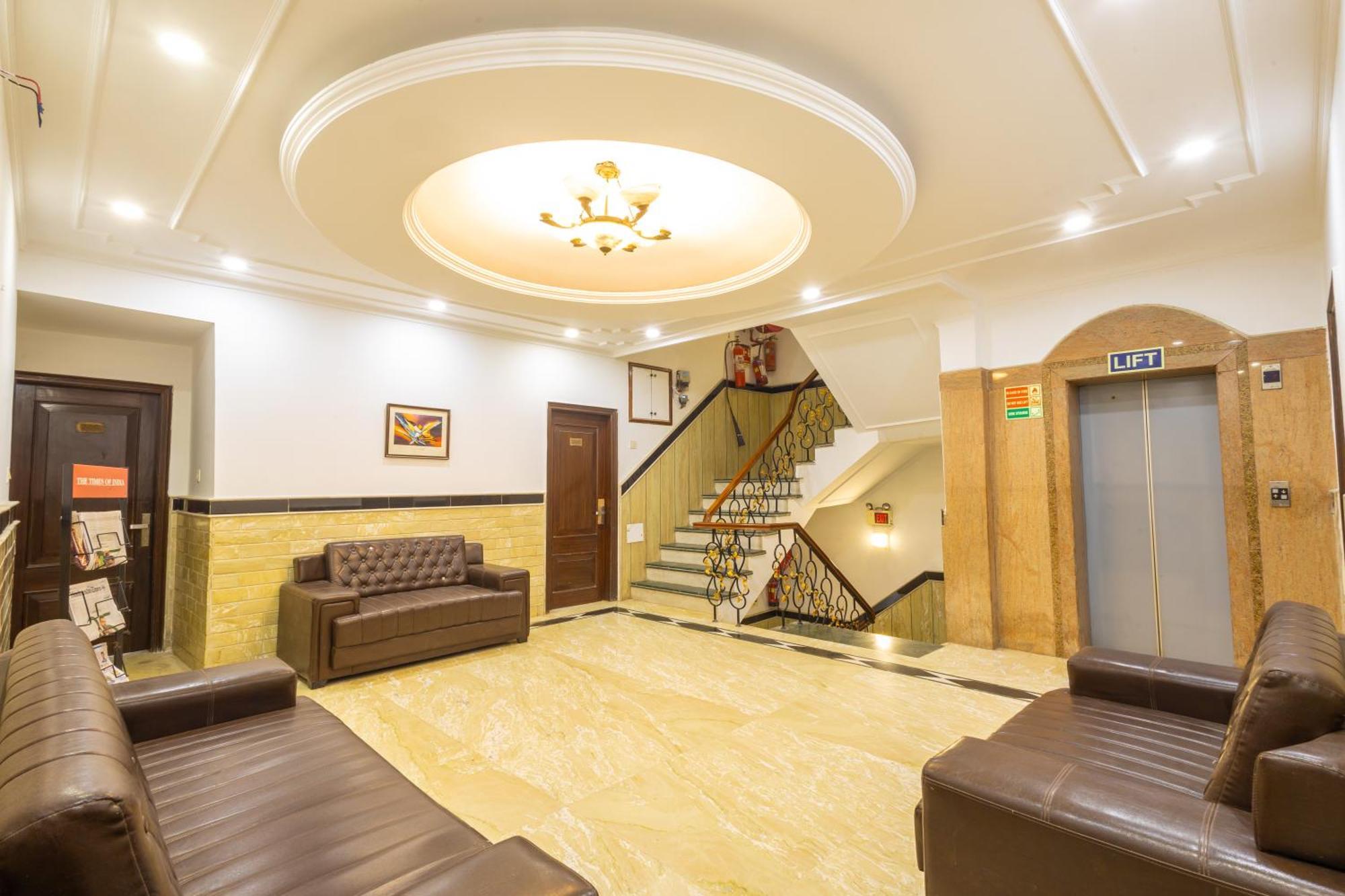Hotel Panickers Residency - Ajmal Khan Market Near Karol Bagh Metro Delhi  Bagian luar foto
