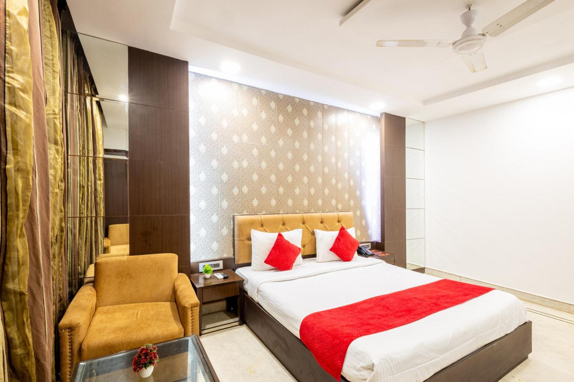 Hotel Panickers Residency - Ajmal Khan Market Near Karol Bagh Metro Delhi  Bagian luar foto
