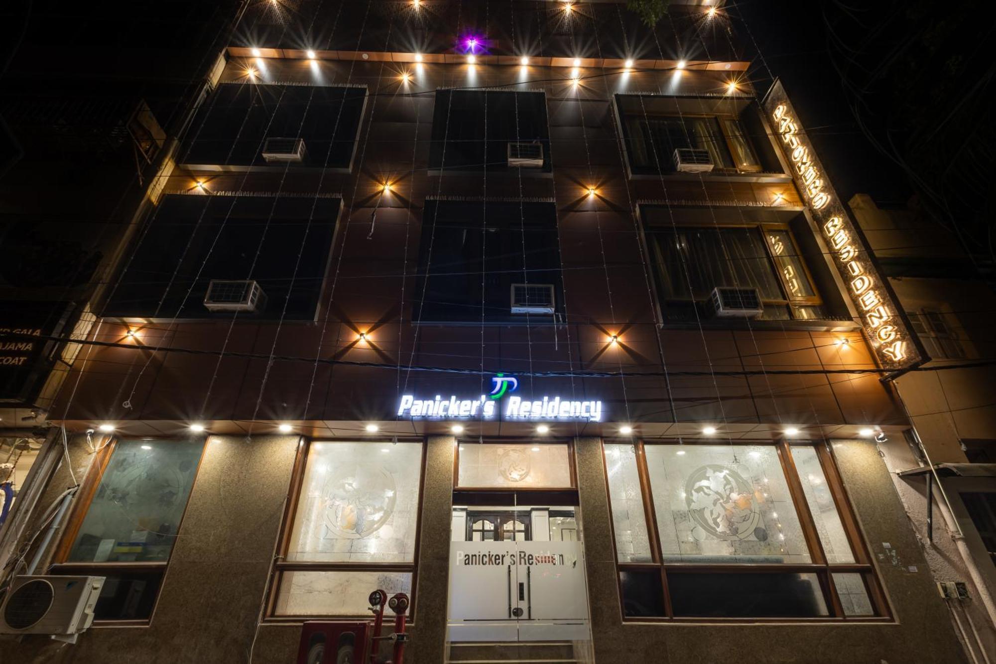 Hotel Panickers Residency - Ajmal Khan Market Near Karol Bagh Metro Delhi  Bagian luar foto